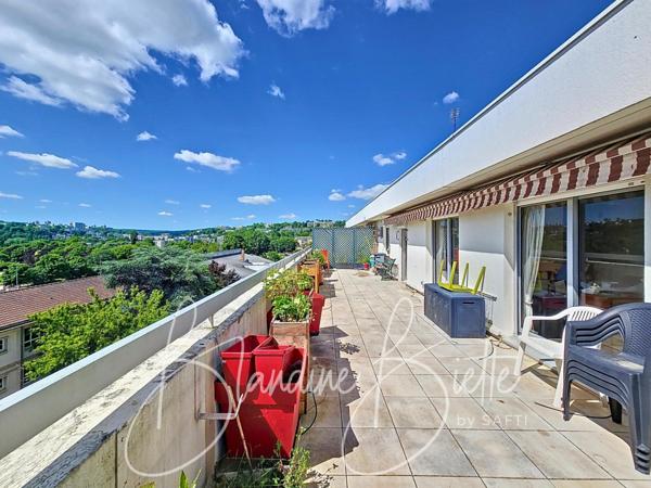 ROOFTOP 4 chambres 12 mn du RER