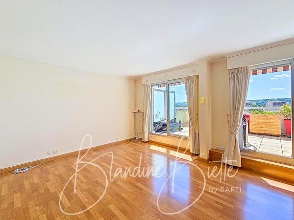 ROOFTOP 4 chambres 12 mn du RER