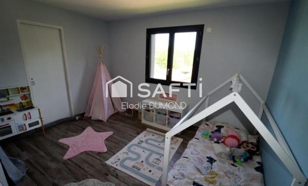 Très belle villa de 208 m2 habitable avec terrain attenant de 1255 m2
