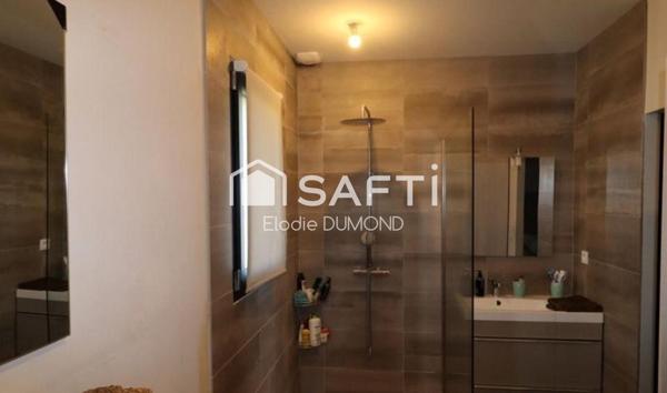 Très belle villa de 208 m2 habitable avec terrain attenant de 1255 m2