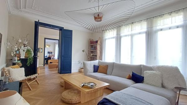 Maison 8 pièces 283 m2