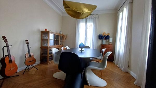 Maison 8 pièces 283 m2