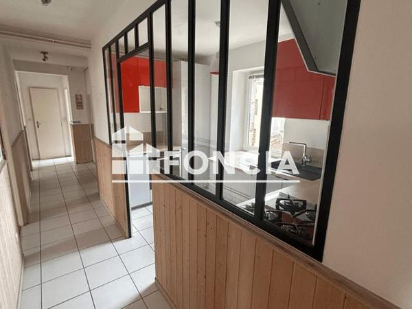 Location Appartement 4 pièces 94 m² - Agen 47000