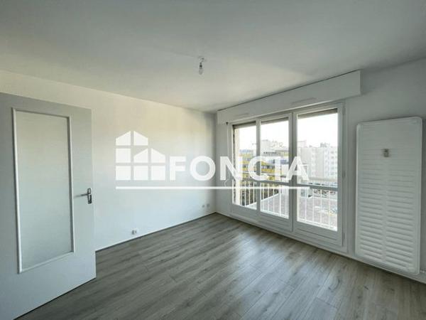 Location Appartement 2 pièces 44.55 m² - 43 RUE DE SAURUPT Nancy 54000