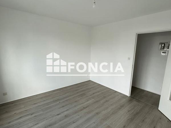 Location Appartement 2 pièces 44.55 m² - 43 RUE DE SAURUPT Nancy 54000