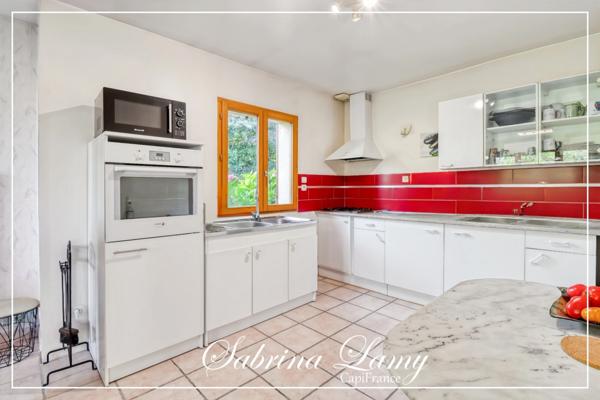 Maison à vendre 4 pièces MAREUIL EN BRIE (51) - confort Plain-pied - 3 chambres - Terrain 1 176m²