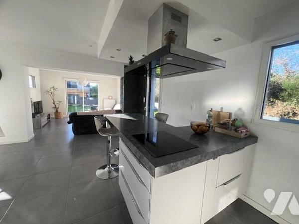 Une maison d'habitation - PLUGUFFAN