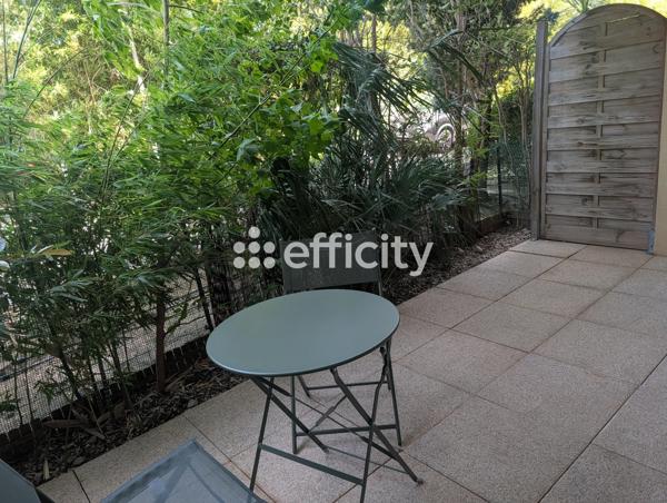 Appartement
         2 pièces
        - 42 m² Exclusivité 152 000 € *