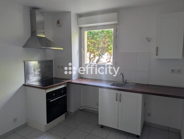 Appartement
         2 pièces
        - 42 m² Exclusivité 152 000 € *