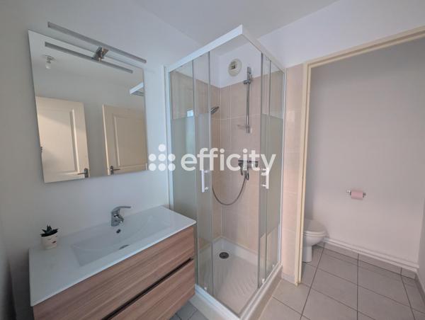 Appartement
         2 pièces
        - 42 m² Exclusivité 152 000 € *
