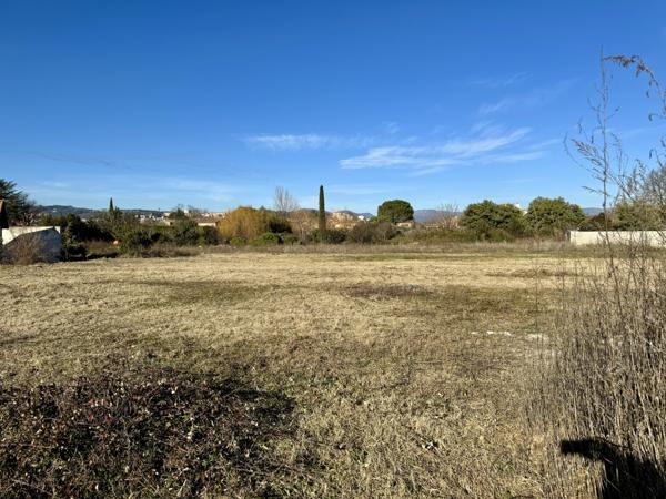 Saint-Didier-sous-Aubenas (07200) Ensemble immobilier comprenant une Magnifique parcelle de terrain à bâtir et un Joli Plain-Pied « Neuf »