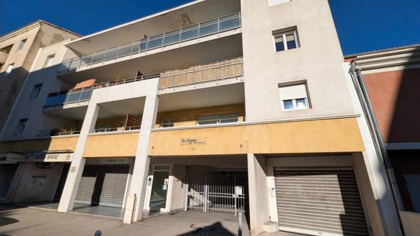 RARE : T5 de standing au centre-ville exposé plein sud avec garage privatif en sous-sol