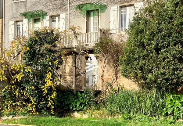 LE BONO-MOCQUARD immobilier vous propose cet appartement en duplex, bénéficiant d'une vue exceptionnelle sur !