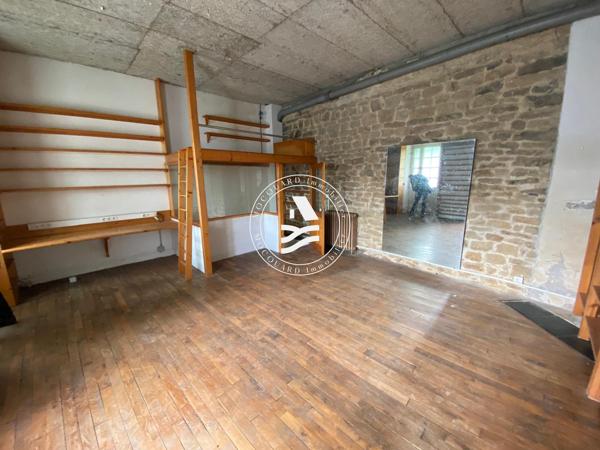 LE BONO-MOCQUARD immobilier vous propose cet appartement en duplex, bénéficiant d'une vue exceptionnelle sur !