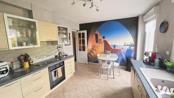 Une maison d'habitation