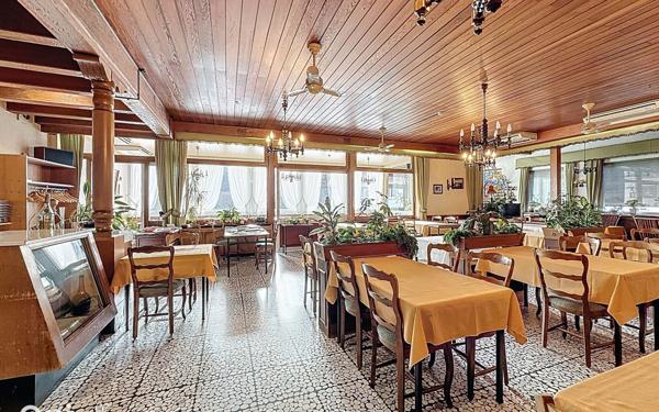 Maison à vendre    17 pièces •  Urmatt