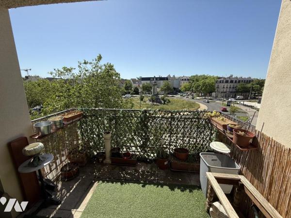 Appartement type 4 PLACE 30 OCTOBRE