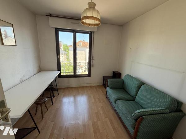 Appartement type 4 PLACE 30 OCTOBRE