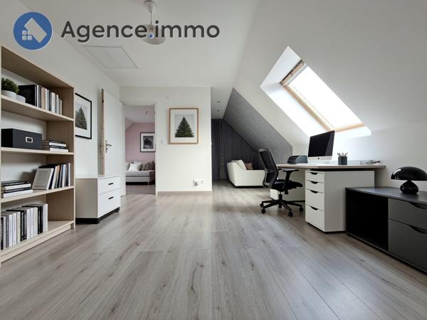 À vendre - Maison contemporaine, 6 pièces située à Mulsanne (72230)