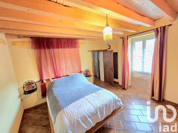 Maison à vendre 10 pièces 216 m² Brigueil-le-Chantre