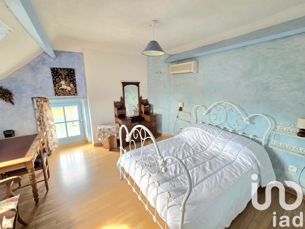 Maison à vendre 10 pièces 216 m² Brigueil-le-Chantre