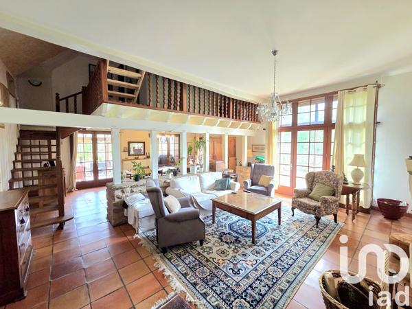 Maison à vendre 10 pièces 216 m² Brigueil-le-Chantre