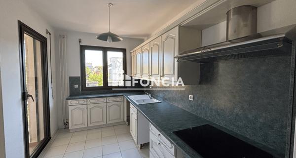 Location Appartement 3 pièces 73.39 m² - Avignon 84000