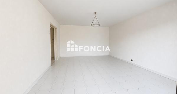 Location Appartement 3 pièces 73.39 m² - Avignon 84000