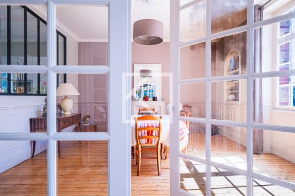 BELLE MAISON DE MAITRE DANS UN ECRIN DE VERDURE