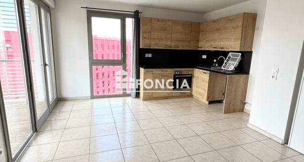 Location Appartement 4 pièces 76.33 m² - Saint-étienne 42000