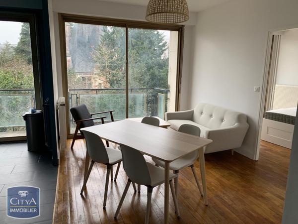 Appartement à louer 2 pièces 43.76m²