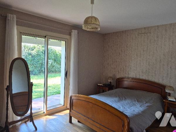 SAINT JULIEN DE CONCELLES proche du bourg maison 5 chambres