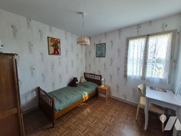 SAINT JULIEN DE CONCELLES proche du bourg maison 5 chambres