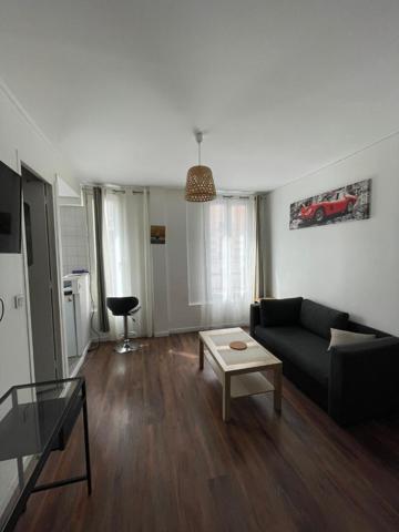 Studio meublé - localisation optimale