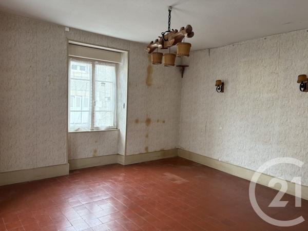 Maison à vendre  14 pièces - 189,44 m2 COULEUVRE - 03