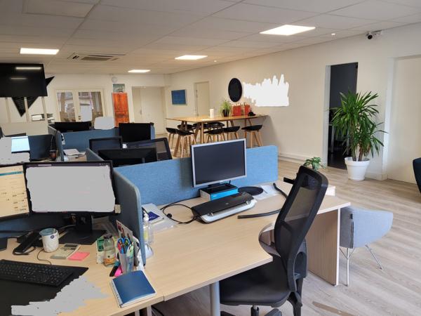 Local D’activité 200m² – La chapelle sur erdre