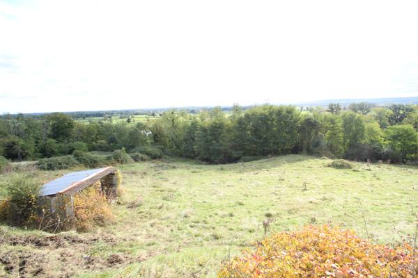 Avrilly (03130) Maison de village, Vue panoramique