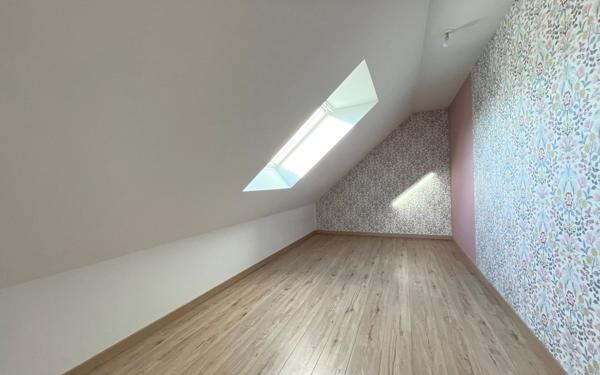 Maison à vendre    7 pièces • 139 m2 Chicheboville