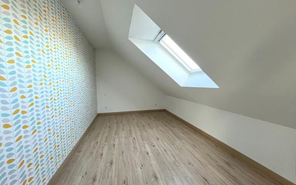 Maison à vendre    7 pièces • 139 m2 Chicheboville