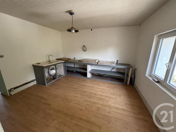 Maison à vendre  3 pièces - 91 m2 COMMENTRY - 03