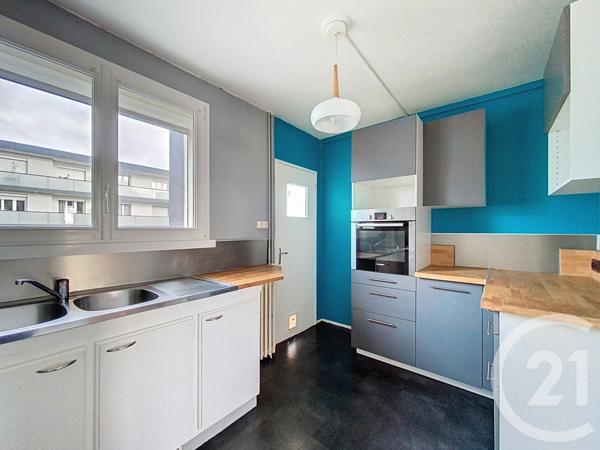 Appartement F4 à vendre  4 pièces - 75,30 m2 ST JEAN DE LA RUELLE - 45