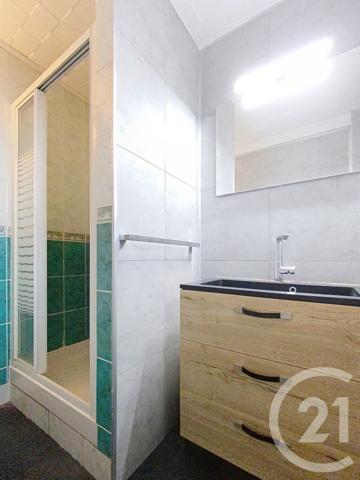 Appartement F4 à vendre  4 pièces - 75,30 m2 ST JEAN DE LA RUELLE - 45