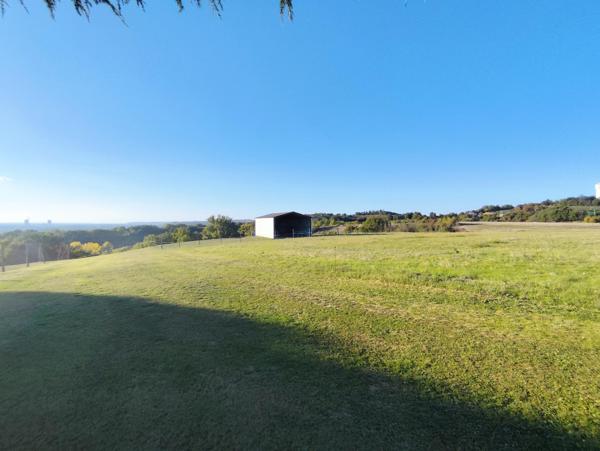 Terre agricole plus de  21 hectares