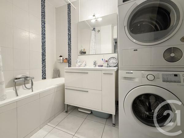 Appartement F3 à vendre  3 pièces - 65,13 m2 ST GERMAIN EN LAYE - 78