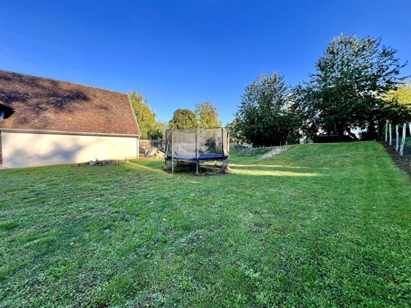 Magnifique Longère et dépendance sur 2200 m2 clos