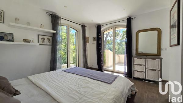 Maison à vendre 6 pièces 150 m² Collobrières