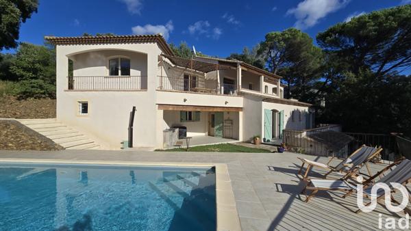 Maison à vendre 6 pièces 150 m² Collobrières