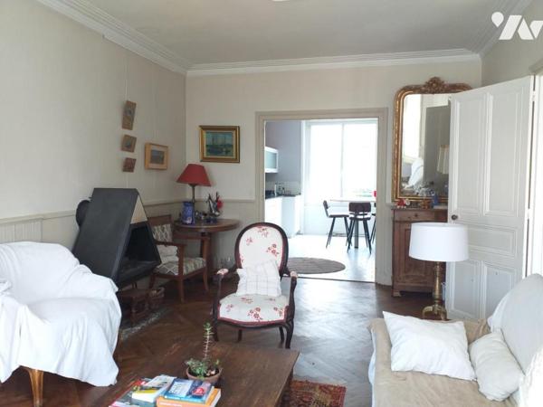 Proche plage et commerces 6 chambres- 2 garages - Jardin