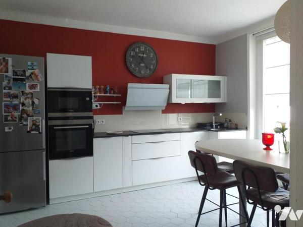 Proche plage et commerces 6 chambres- 2 garages - Jardin