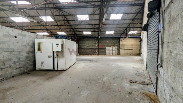 Local commercial Romans Sur Isere 1000 m2 , Romans sur isere Local commercial Romans Sur Isere 1000 m2 , Romans sur isere